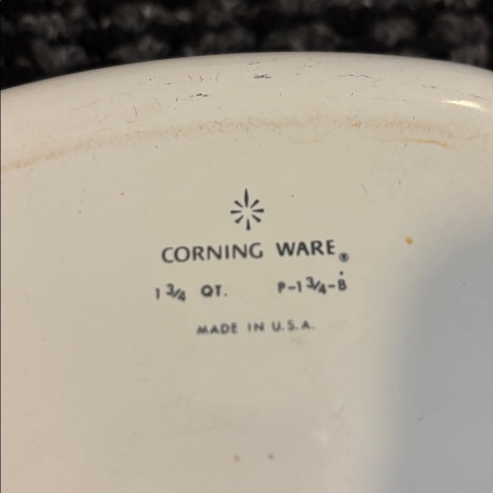 Corningware. - Picture 3 of 3